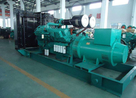 红原800kw康明斯柴油发电机组